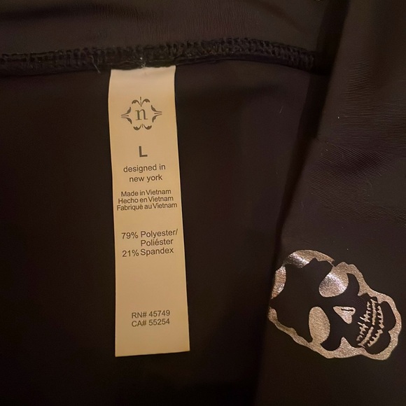 Nanette Lepore Silver Skull Leggings - Picture 7 of 8